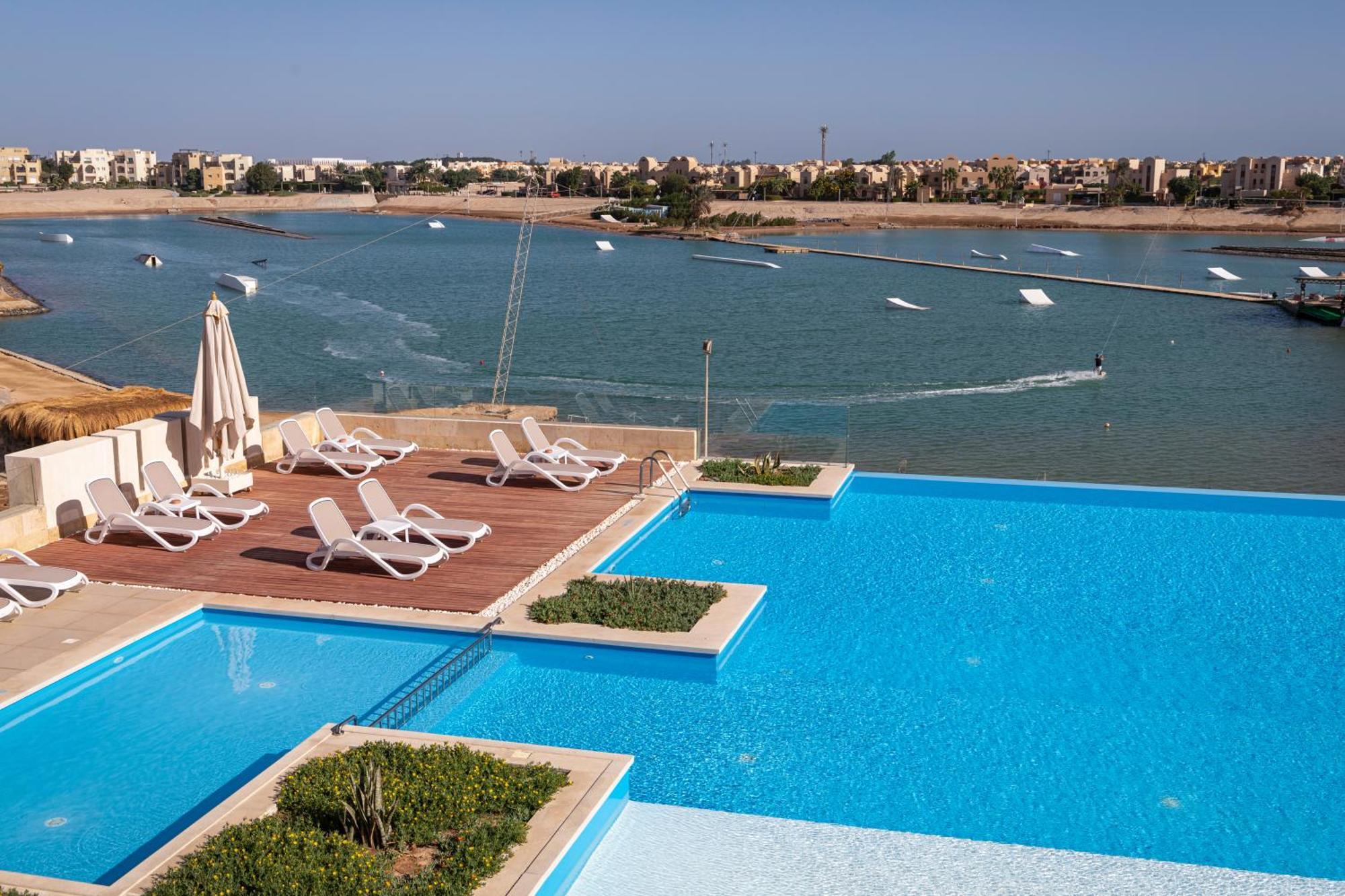 Creek Hotel And Residences El Gouna Хургада Екстериор снимка
