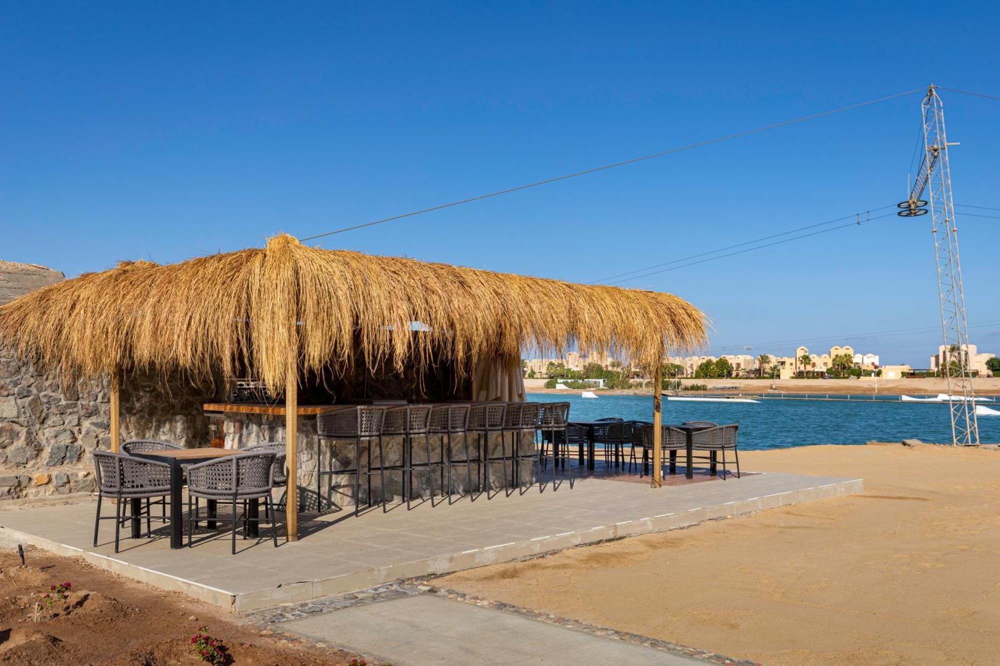 Creek Hotel And Residences El Gouna Хургада Екстериор снимка