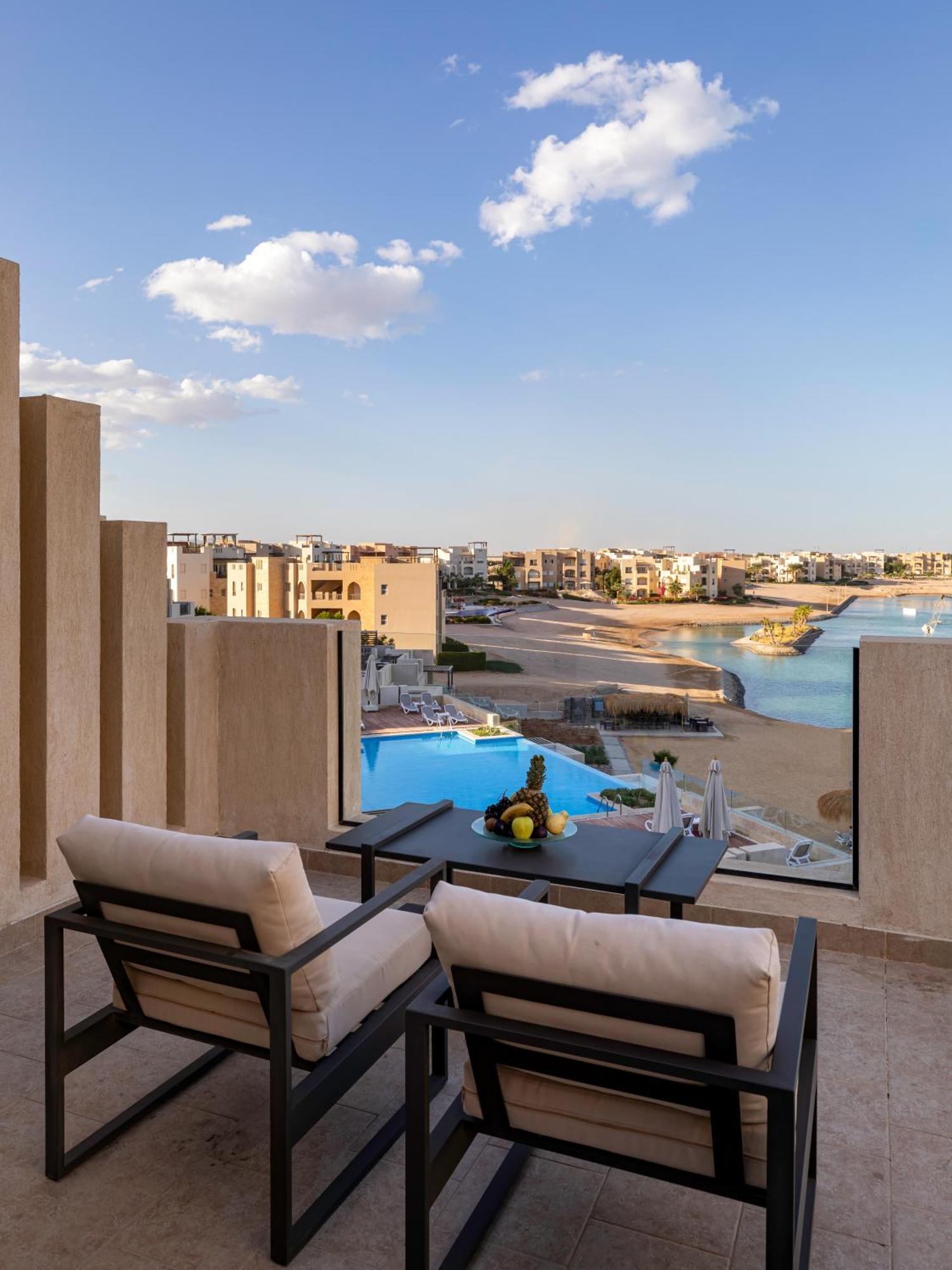Creek Hotel And Residences El Gouna Хургада Екстериор снимка